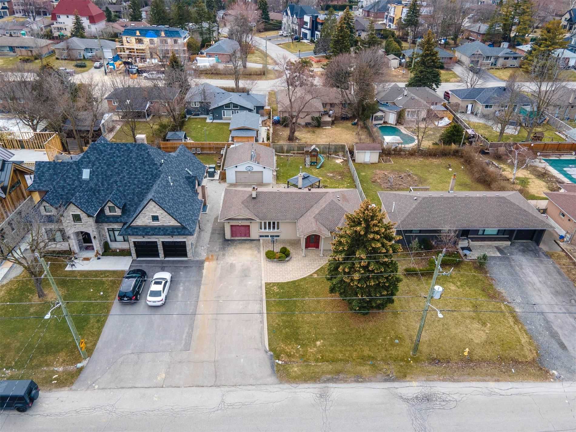 31 Goodman Cres