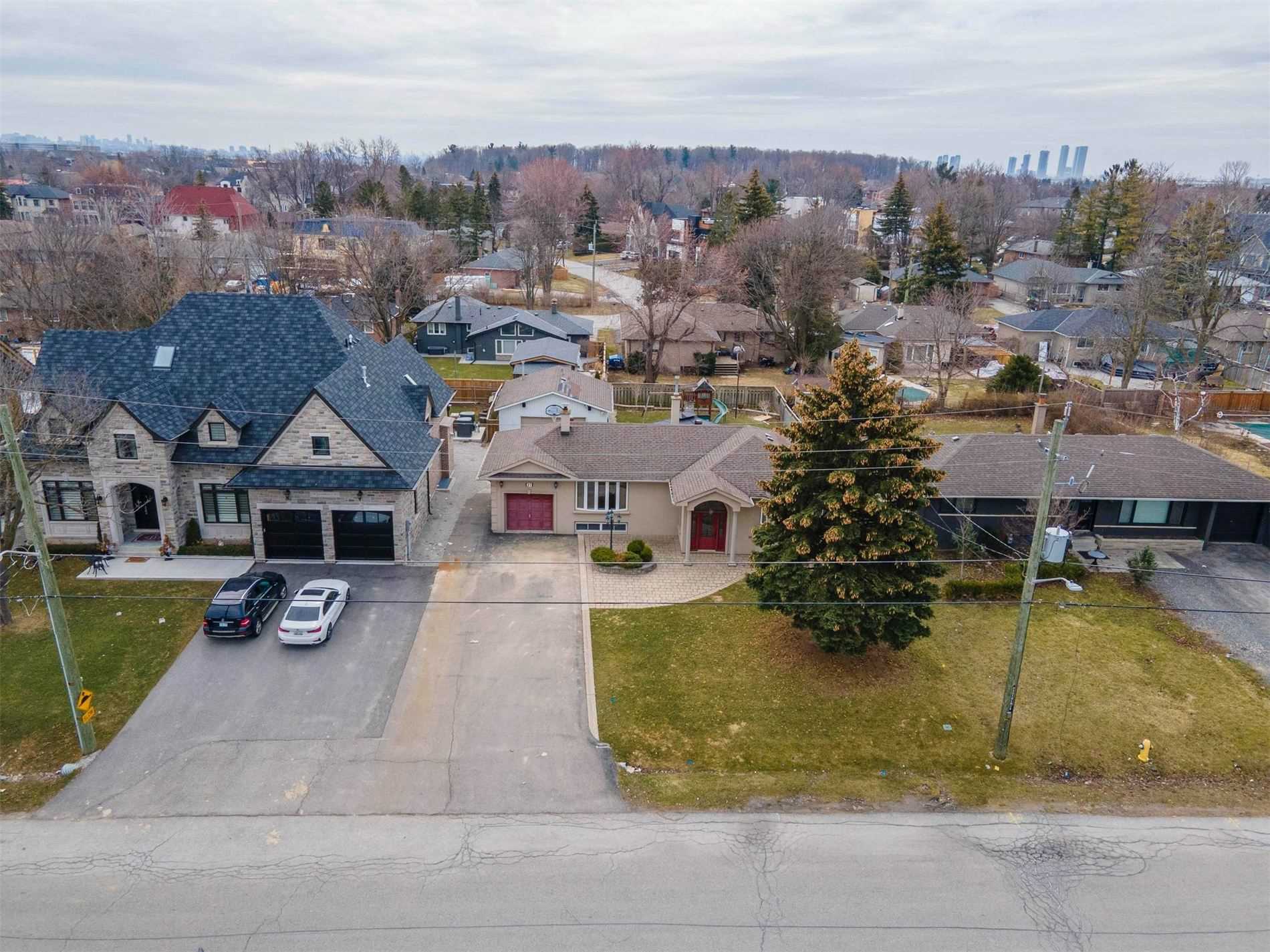 31 Goodman Cres