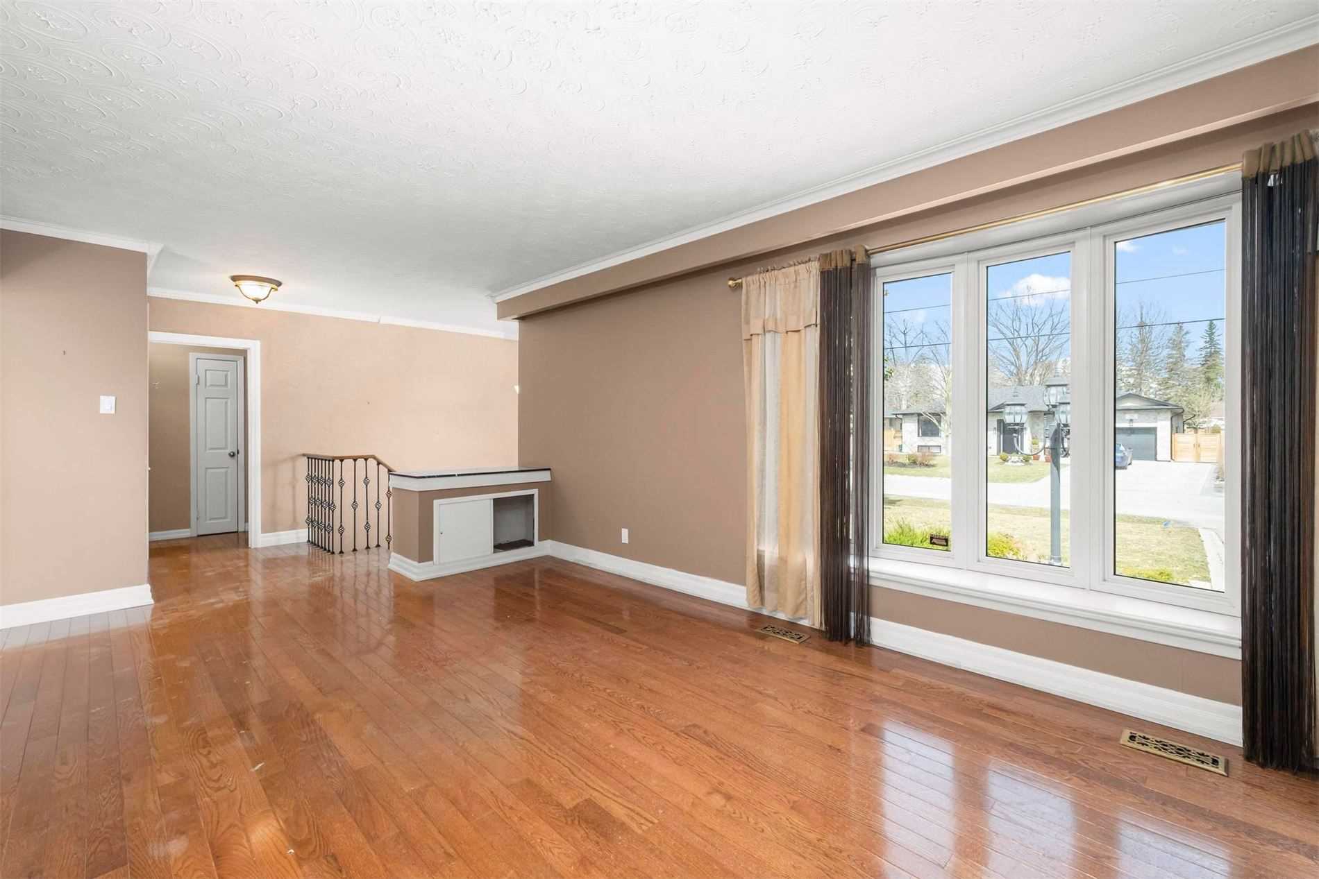 31 Goodman Cres