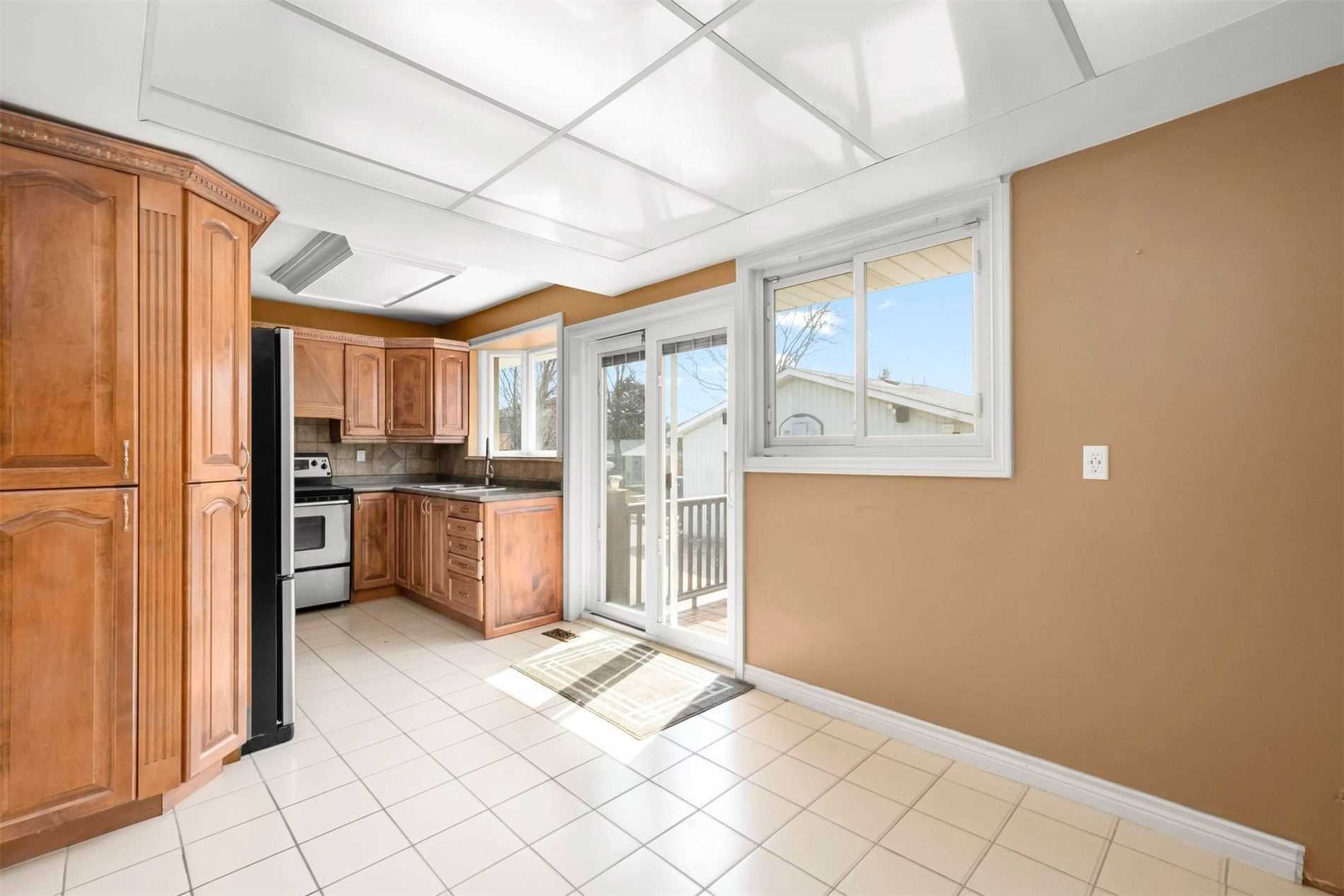 31 Goodman Cres
