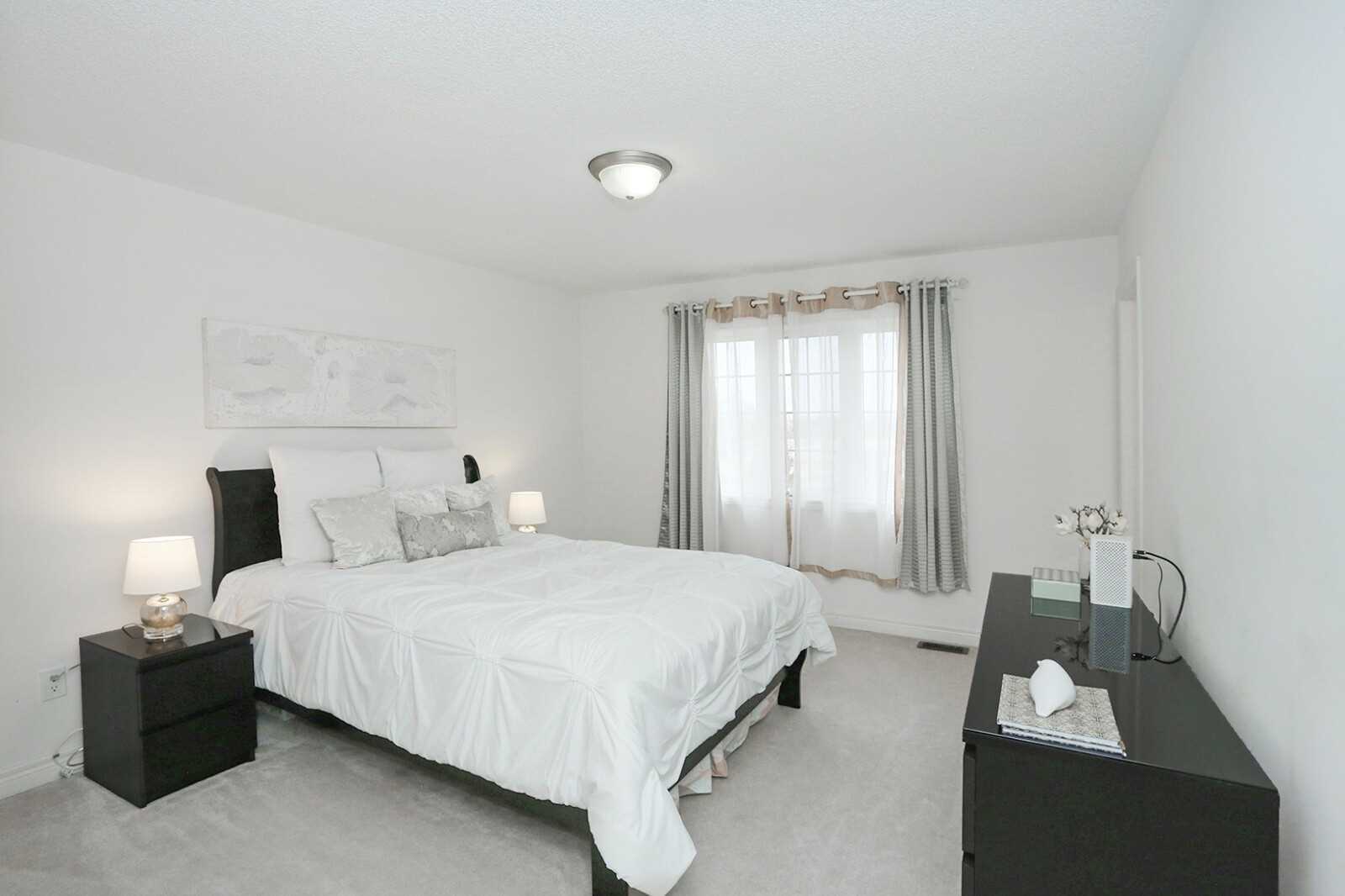 11 Turner Dr