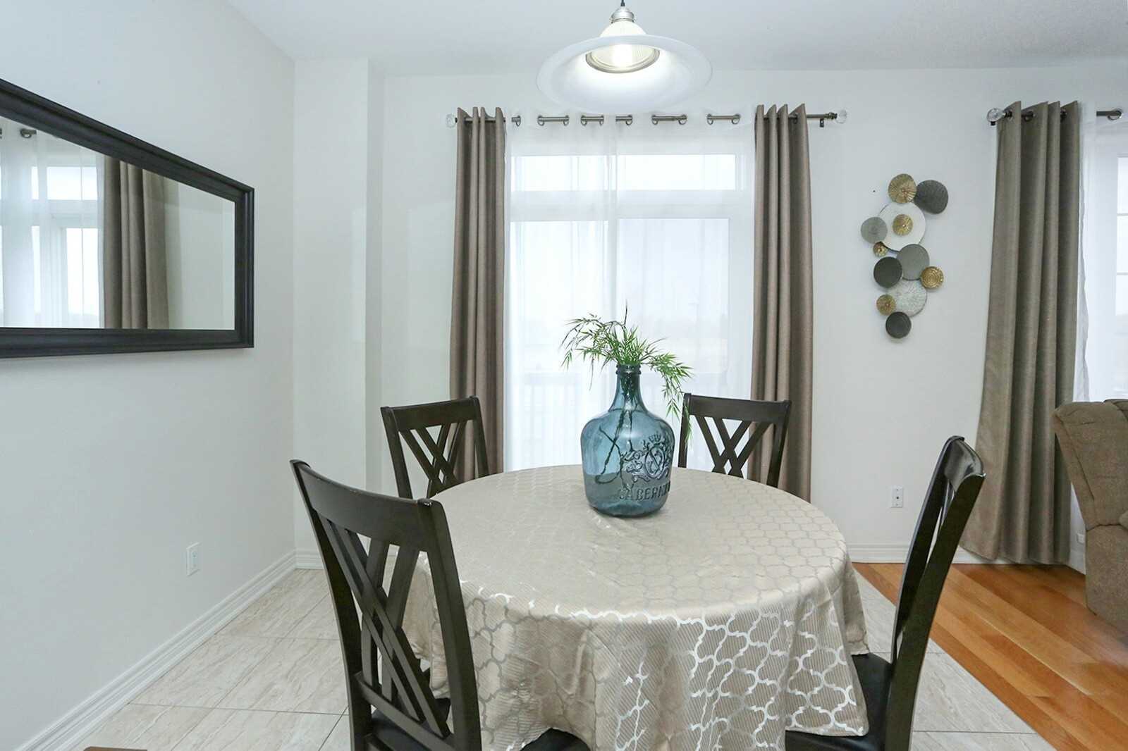 11 Turner Dr