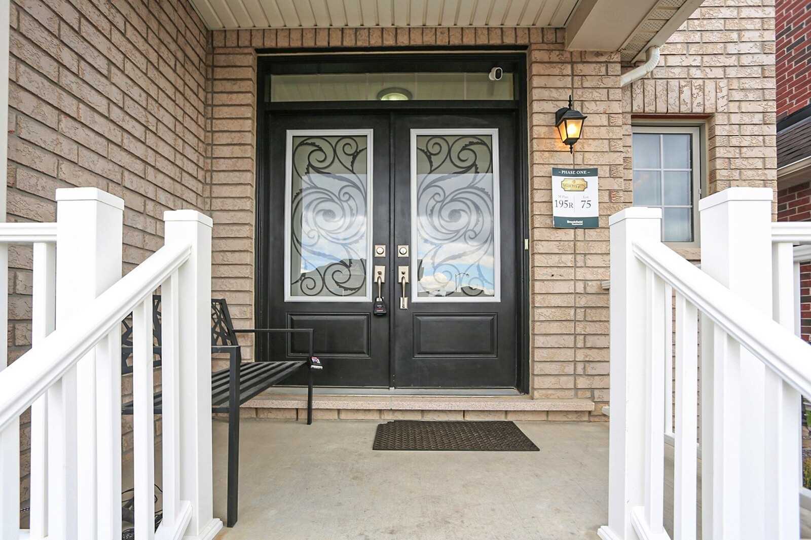 11 Turner Dr