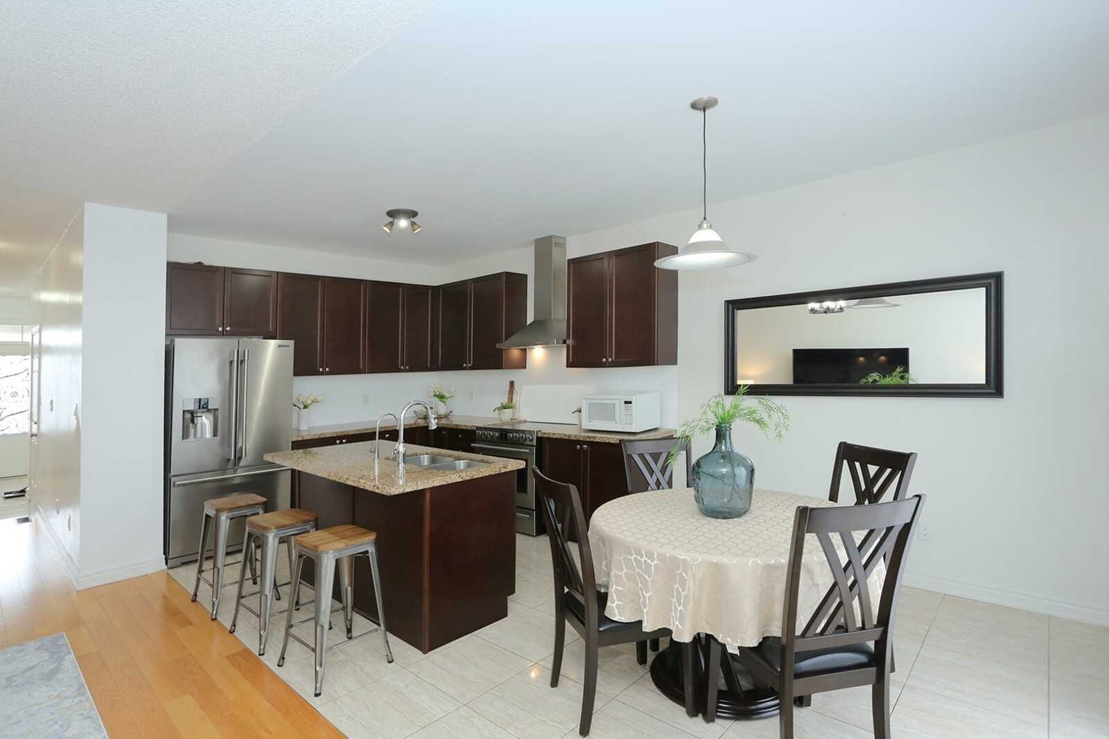11 Turner Dr