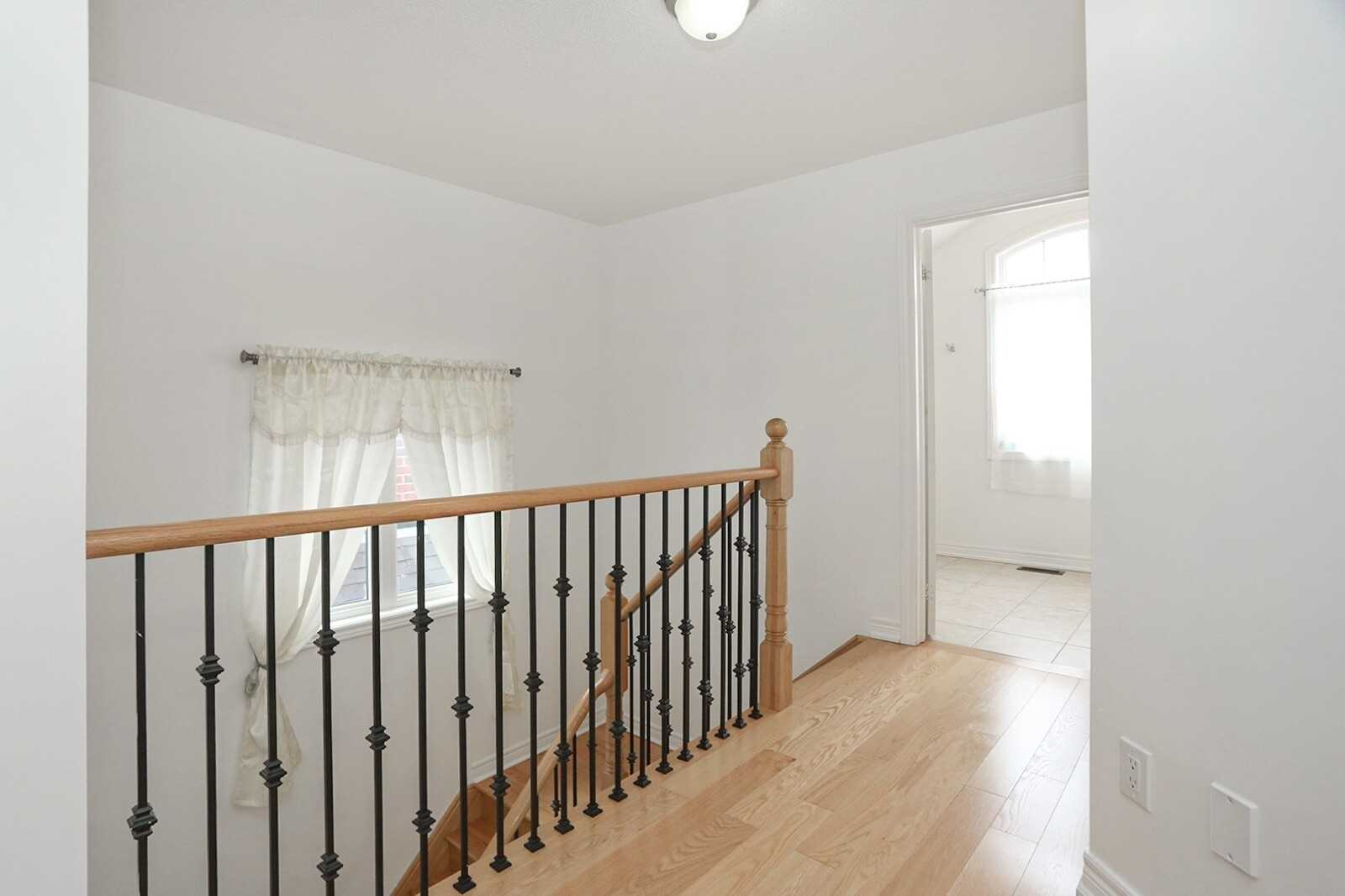 11 Turner Dr