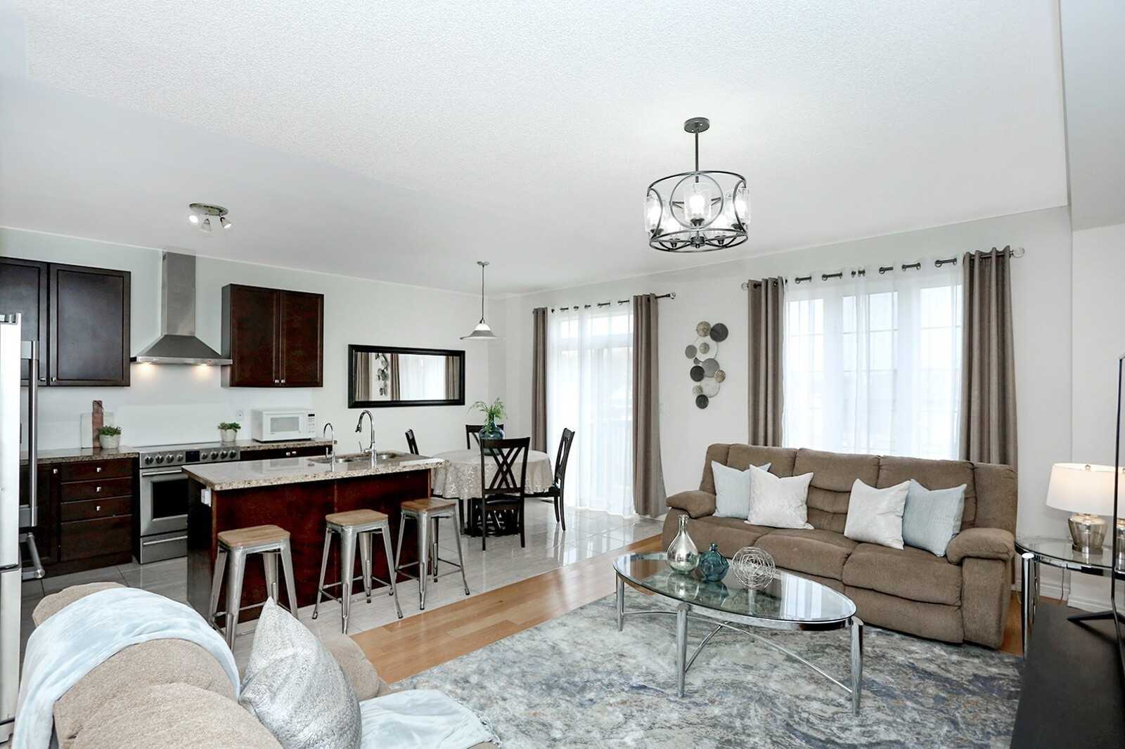 11 Turner Dr