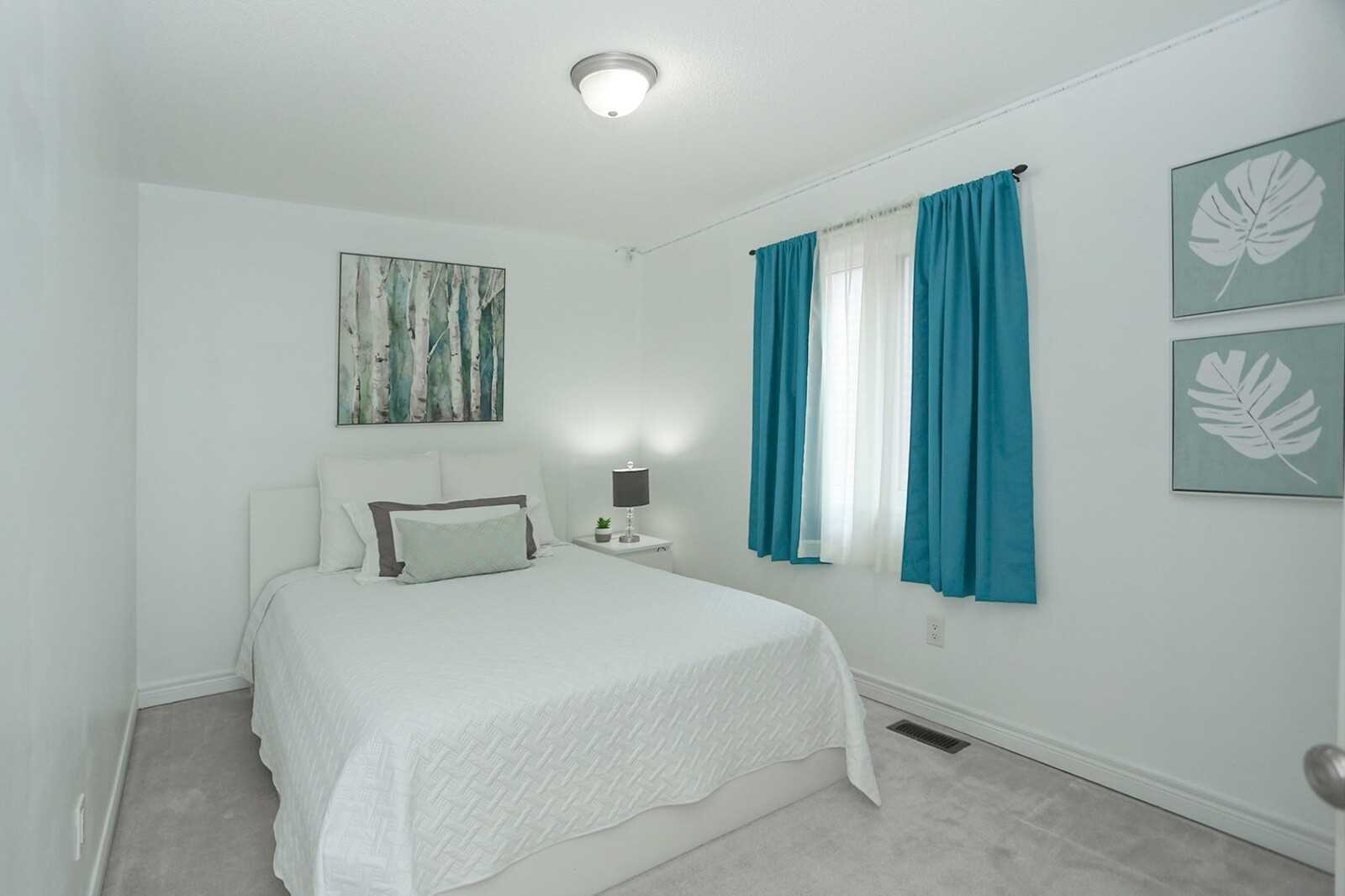 11 Turner Dr