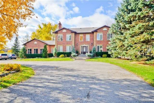 10084 Warden Ave, Markham