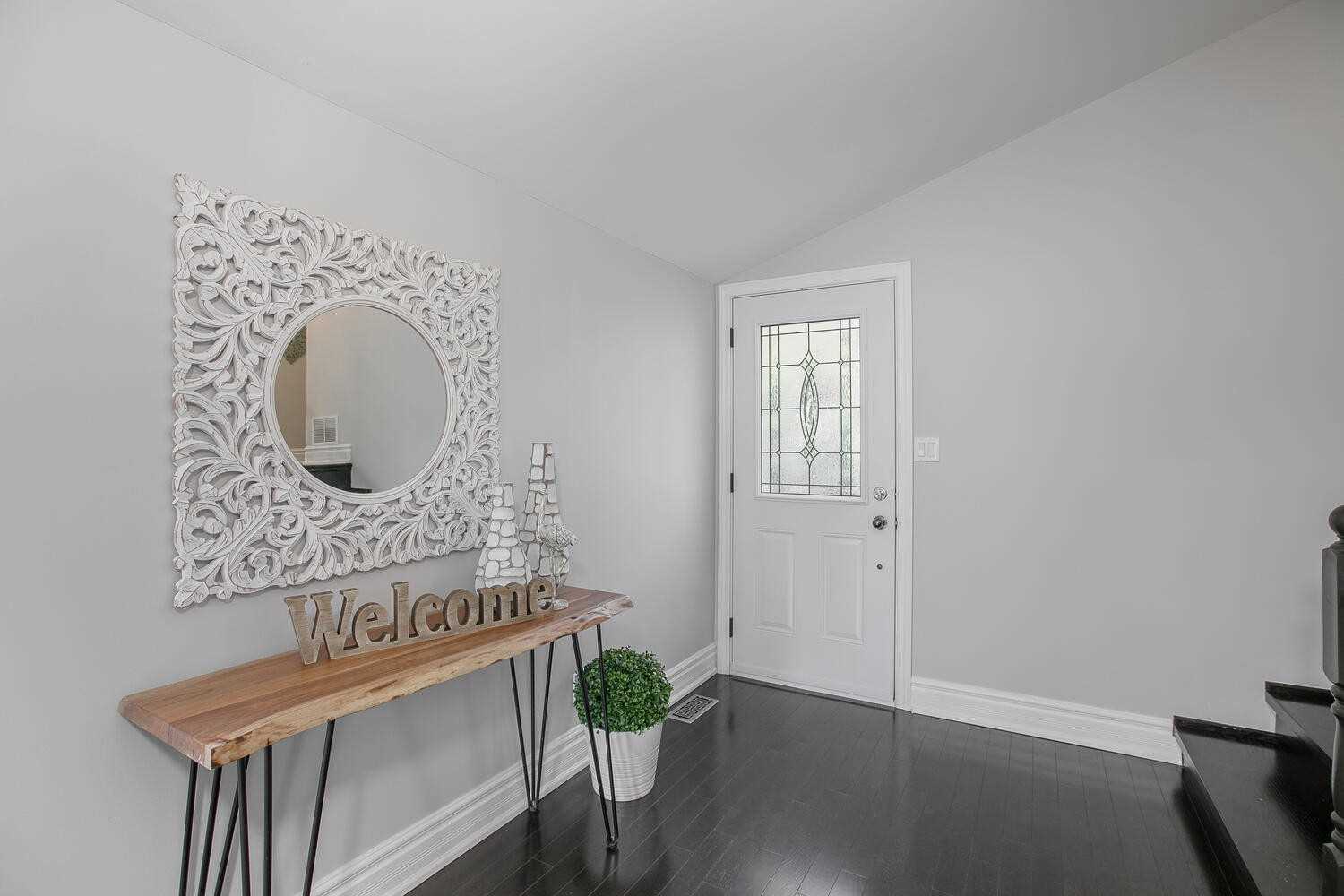 309 Adeline Dr