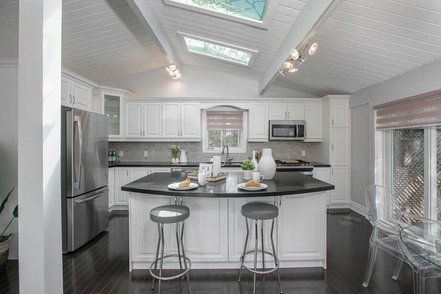 309 Adeline Dr
