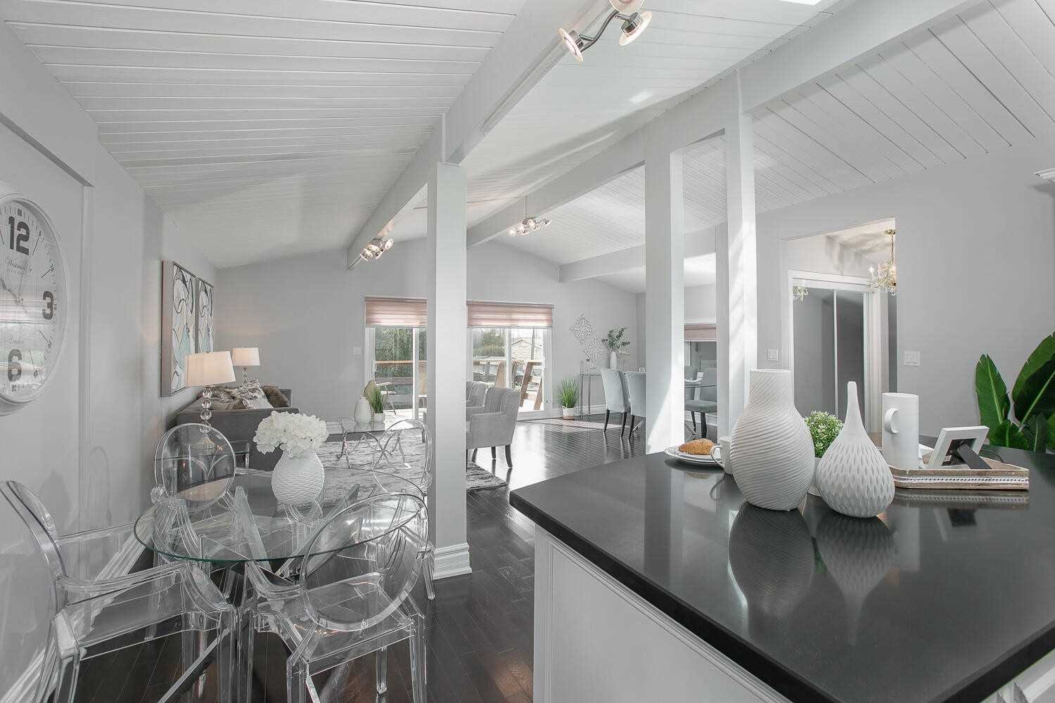 309 Adeline Dr