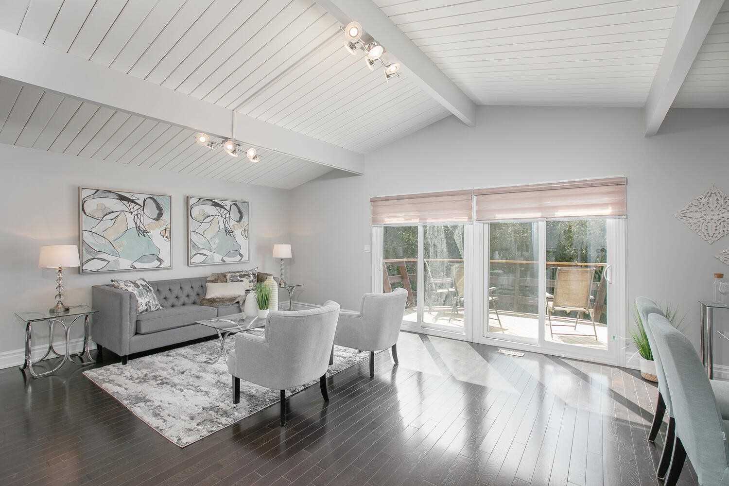 309 Adeline Dr