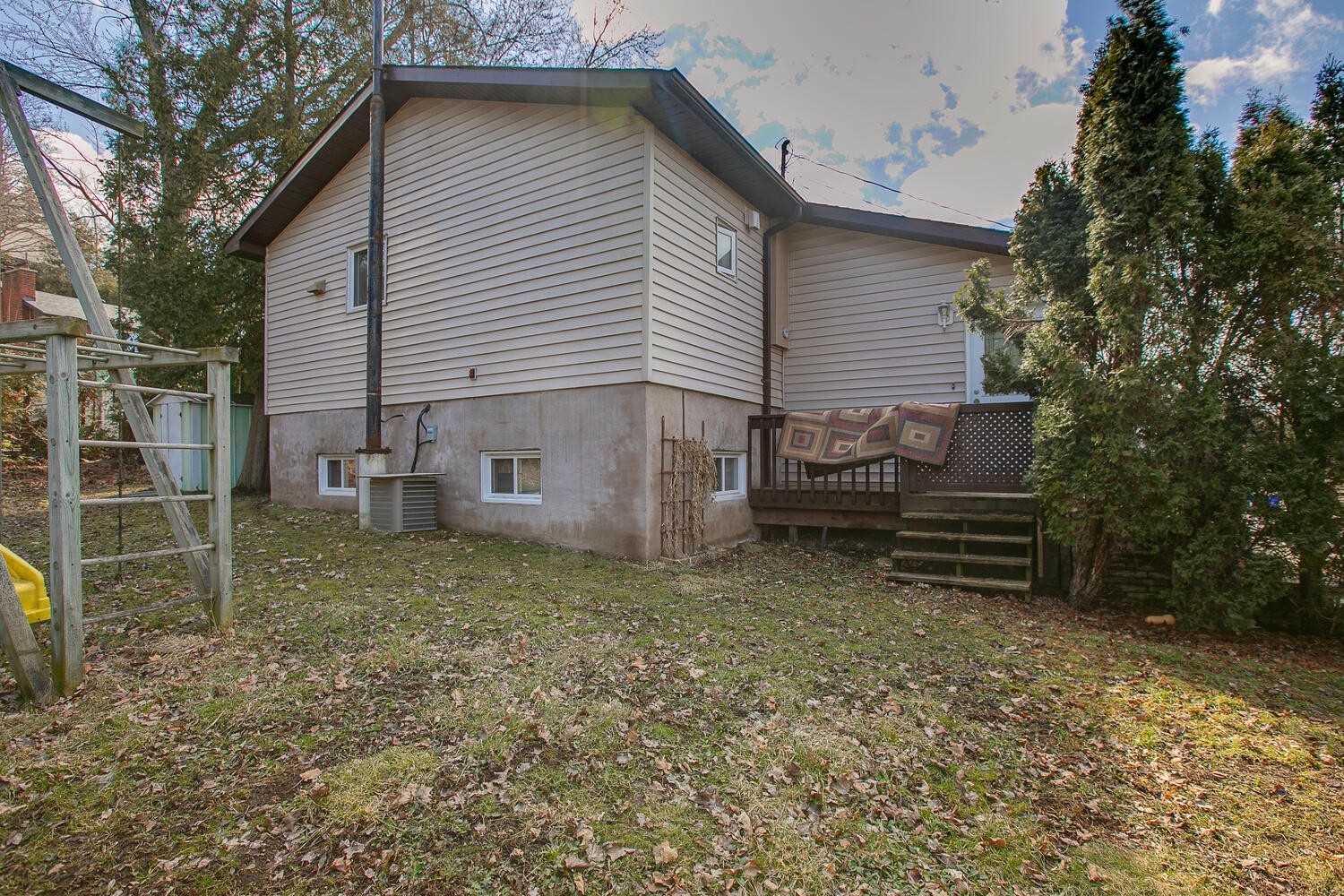 309 Adeline Dr