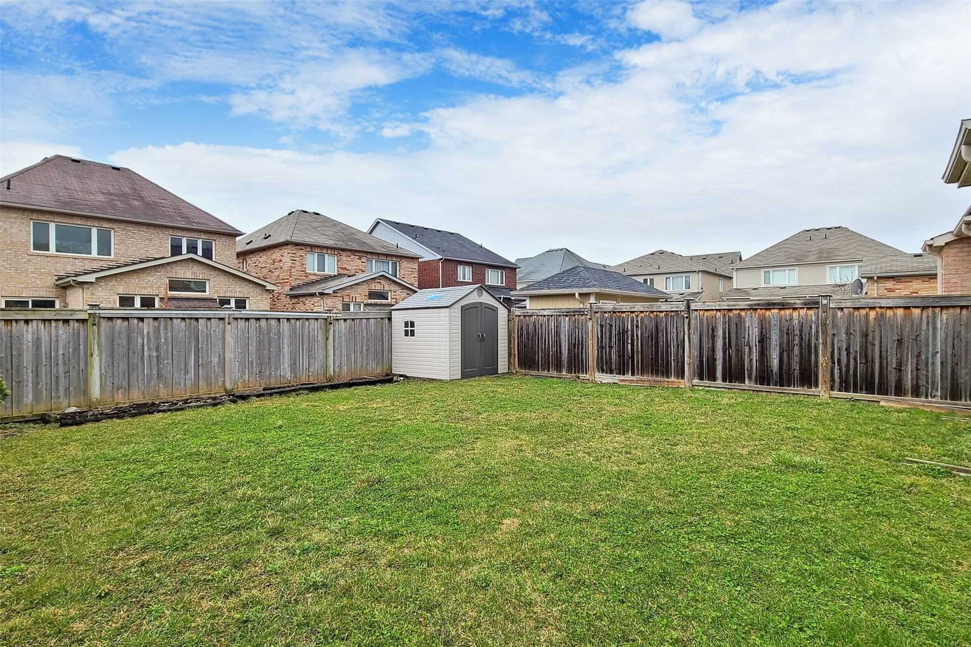 115 Blue Dasher Blvd