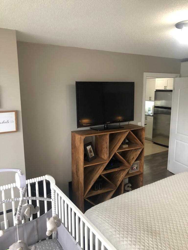 30 North Park Rd, #205