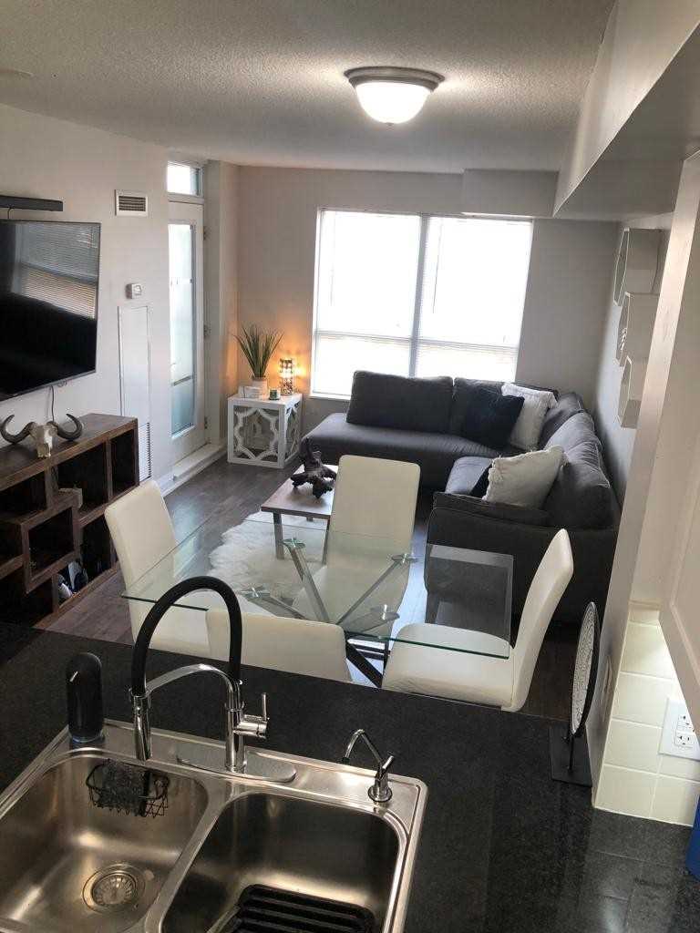 30 North Park Rd, #205