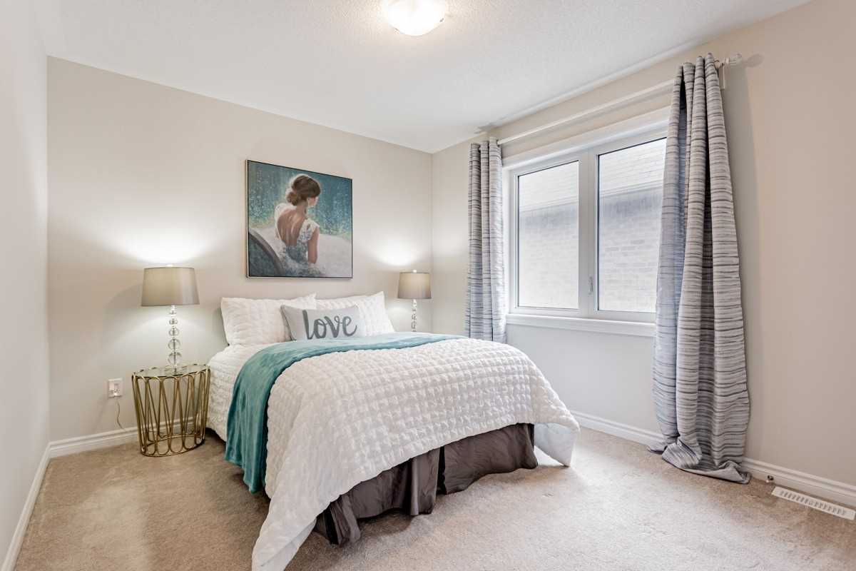 41 Portage Ave