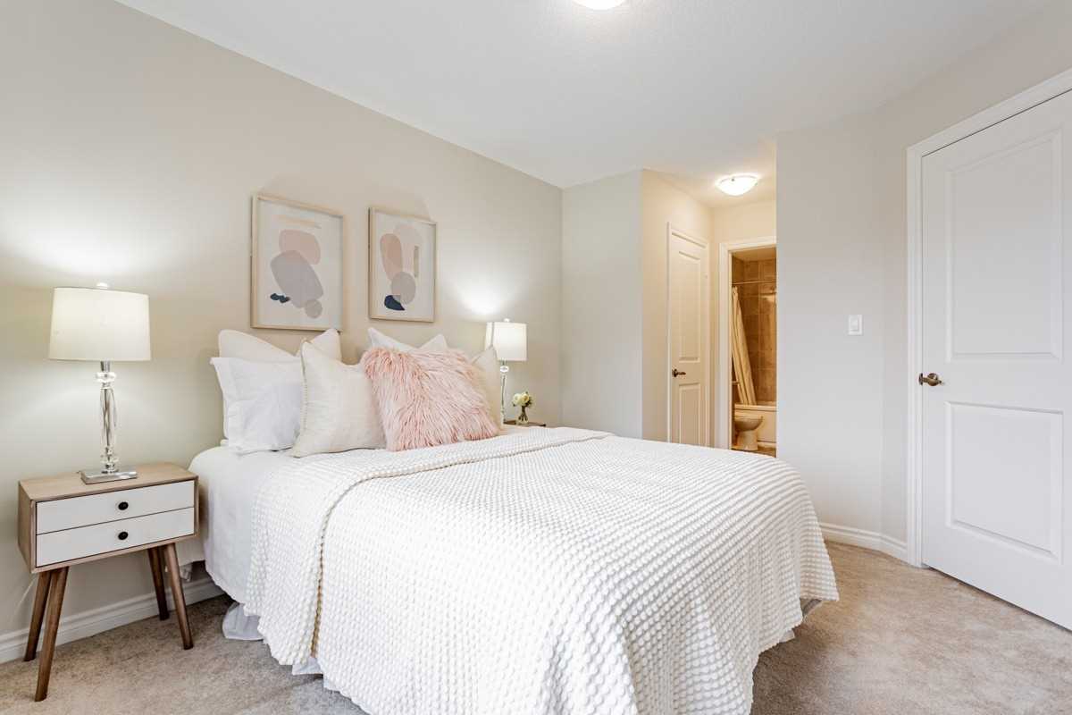 41 Portage Ave