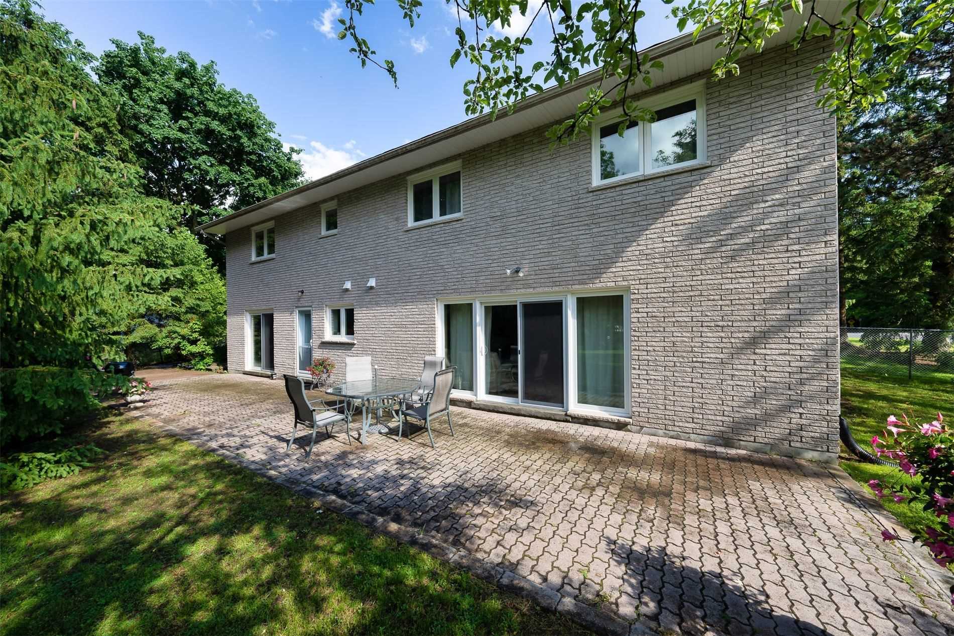 31 Park Cres