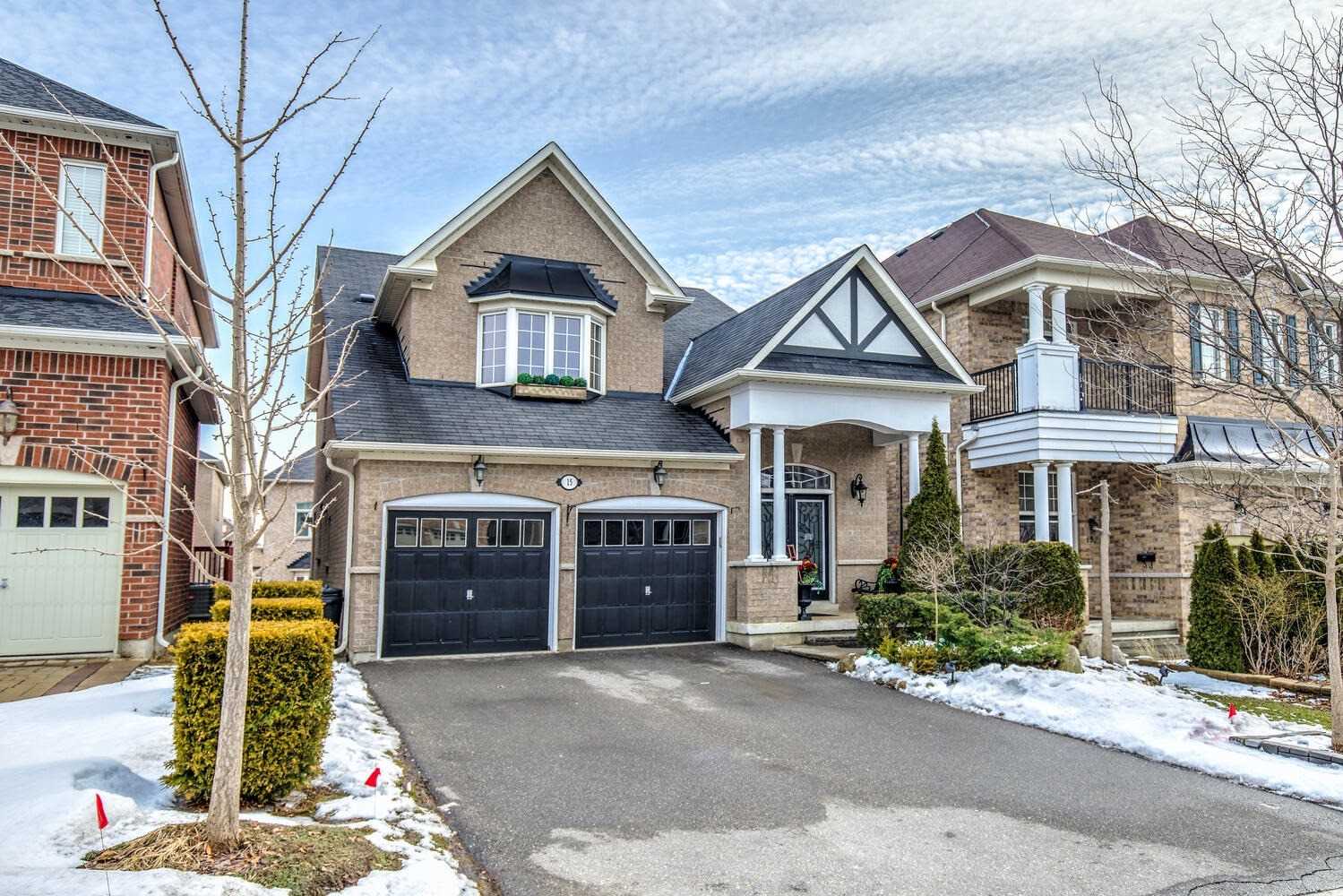 15 Golden Orchard Rd
