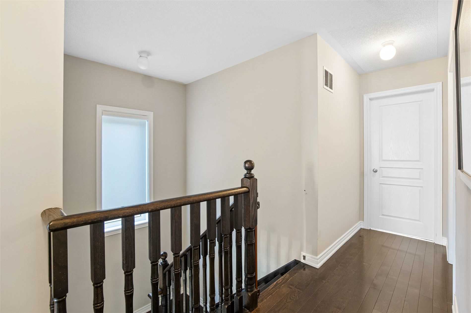 222 Kincardine St