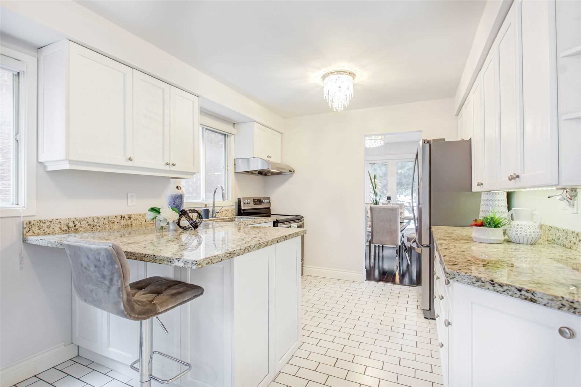 163 Campbell Ave
