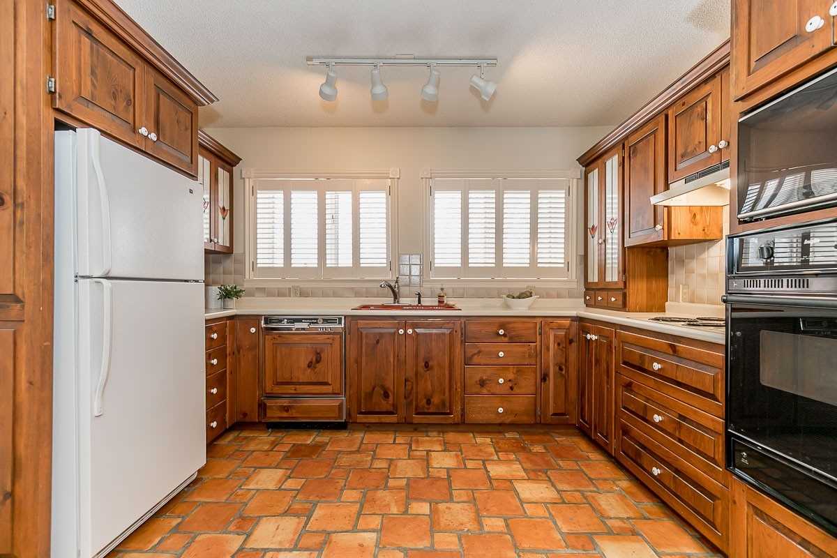 45 Thornheights Rd