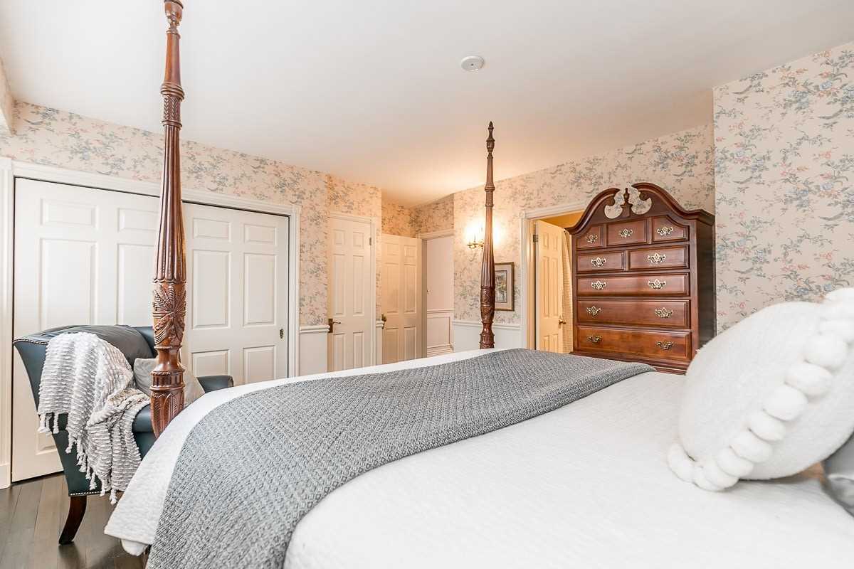 45 Thornheights Rd