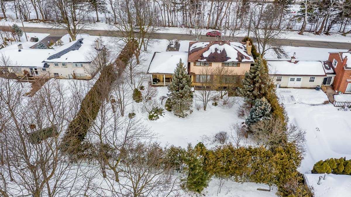 45 Thornheights Rd