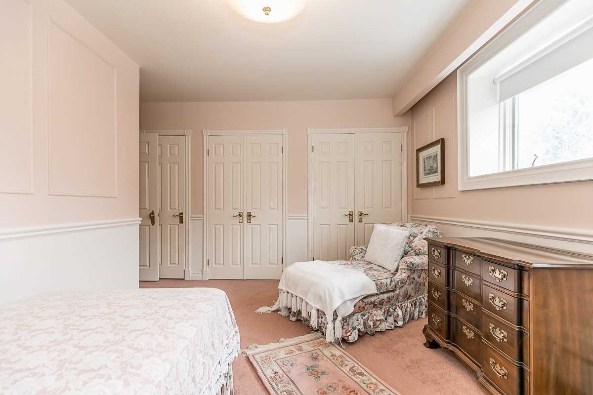 45 Thornheights Rd