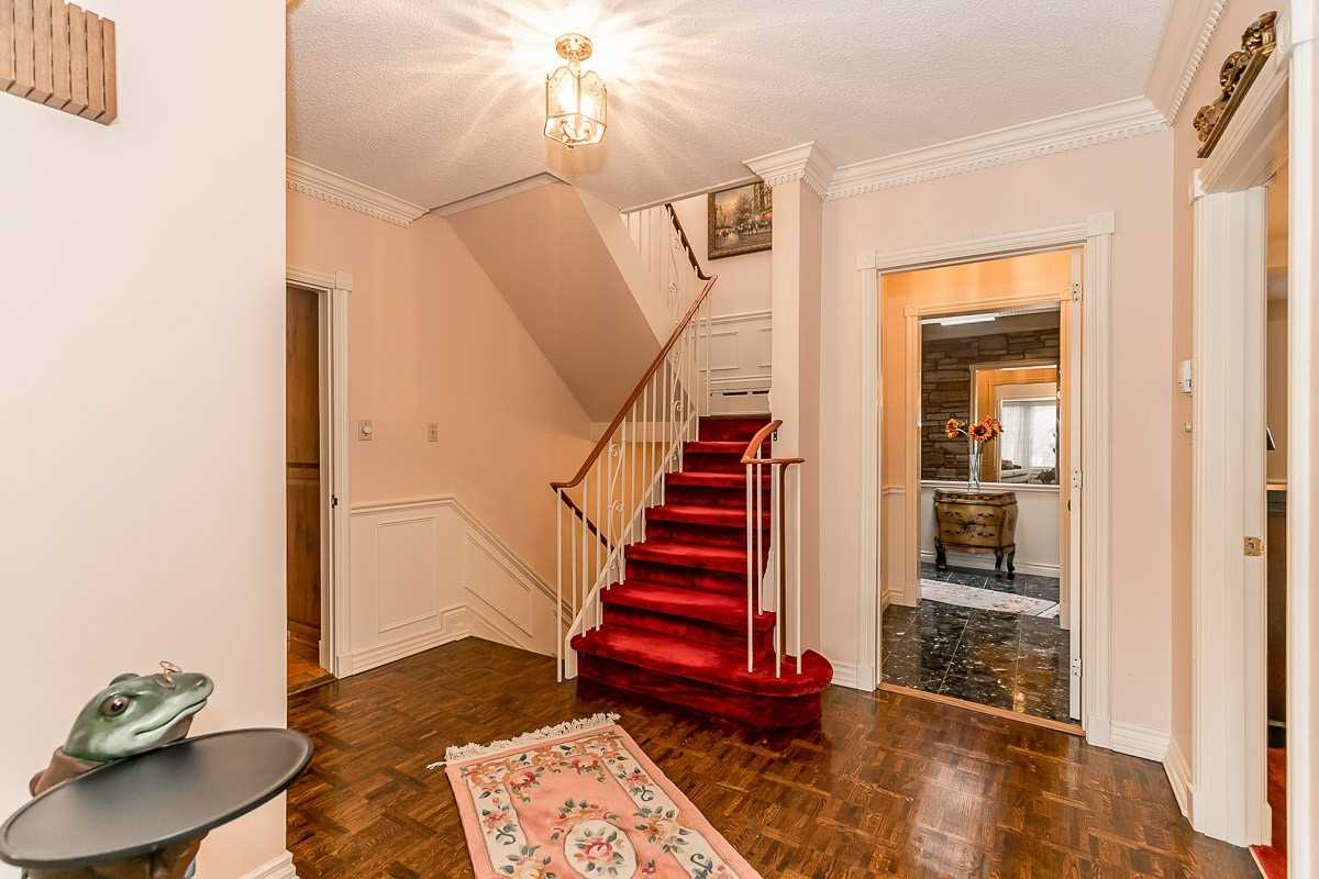 45 Thornheights Rd
