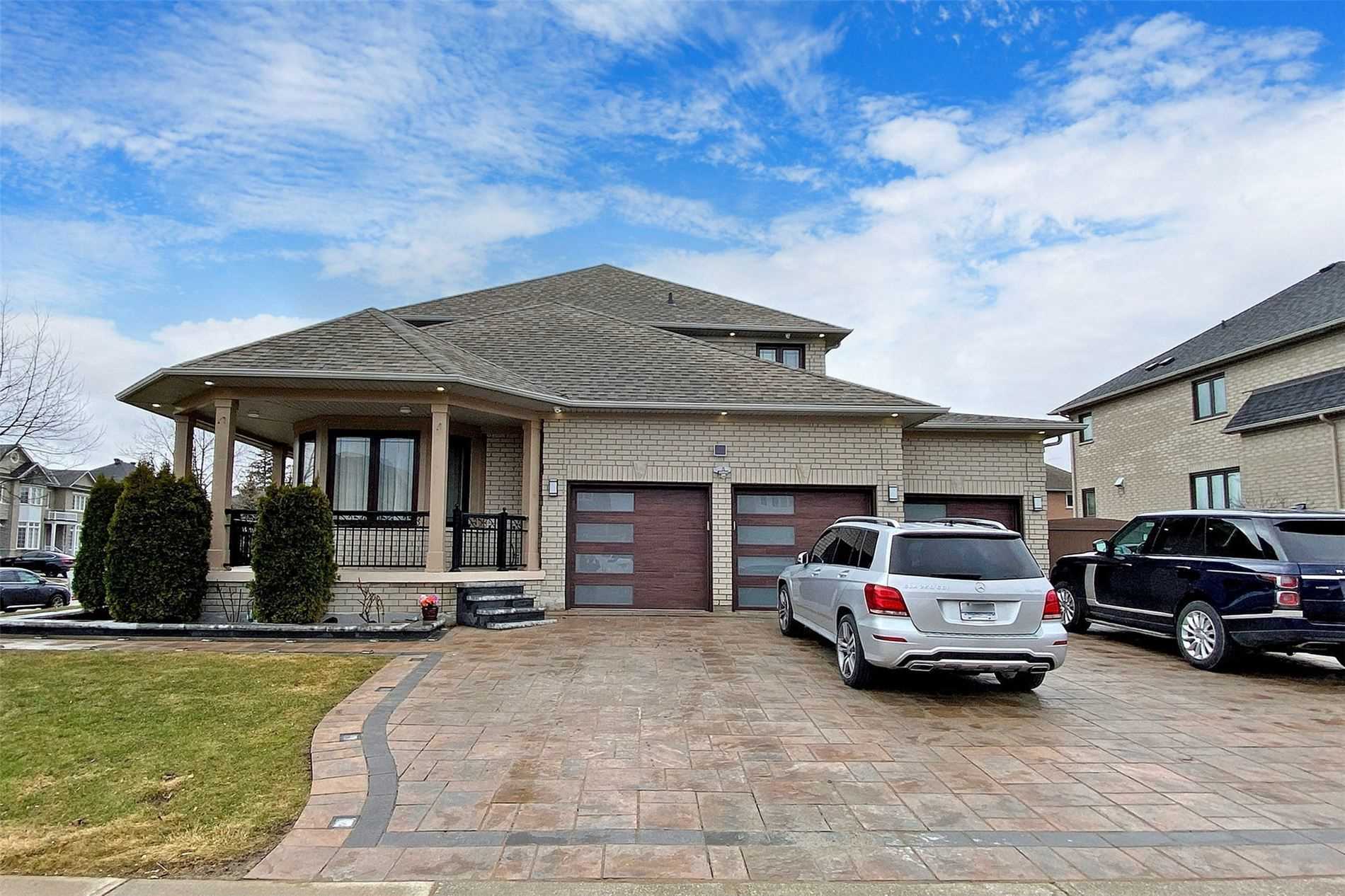 6 Lemsford Dr