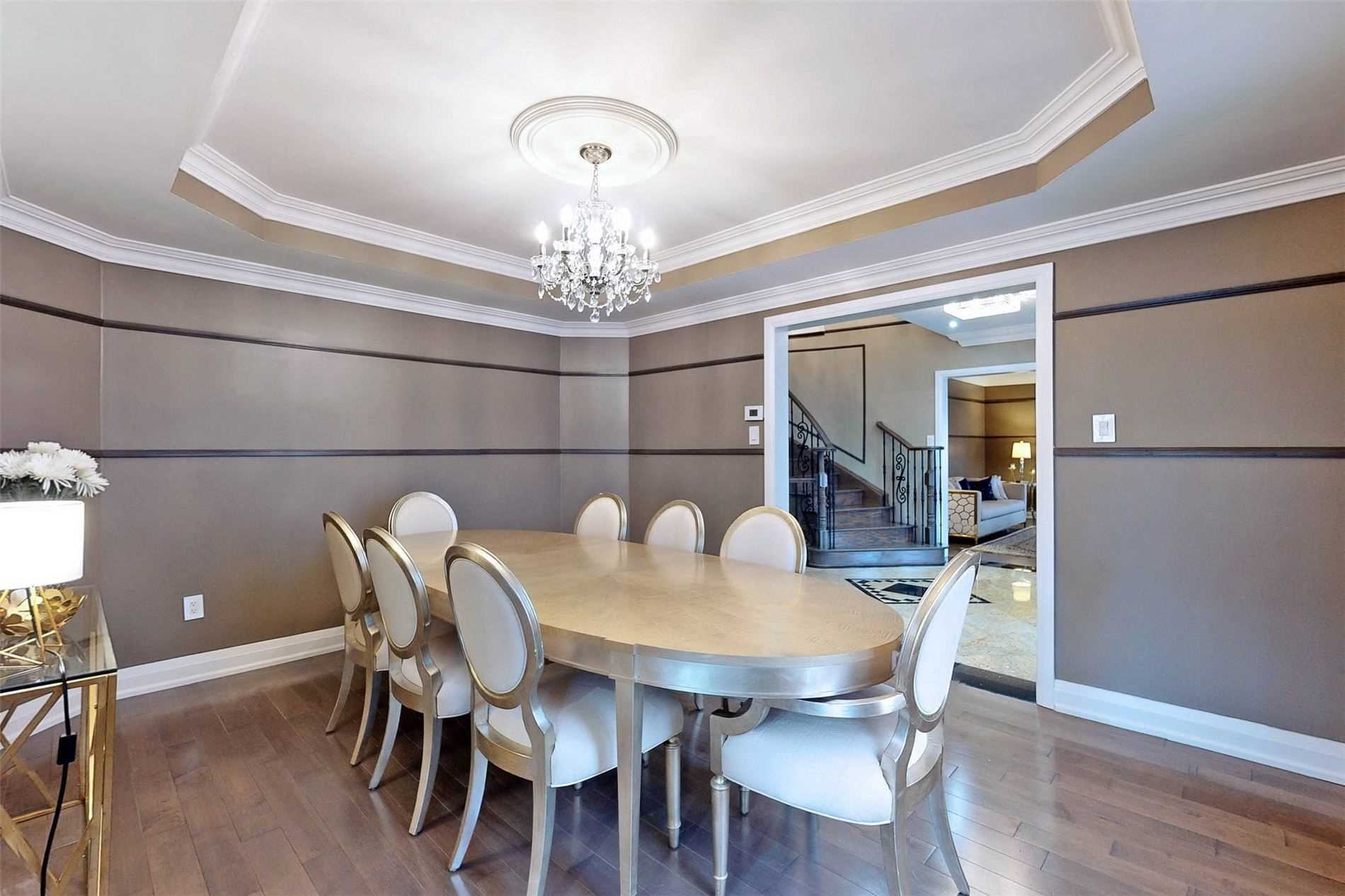 6 Lemsford Dr