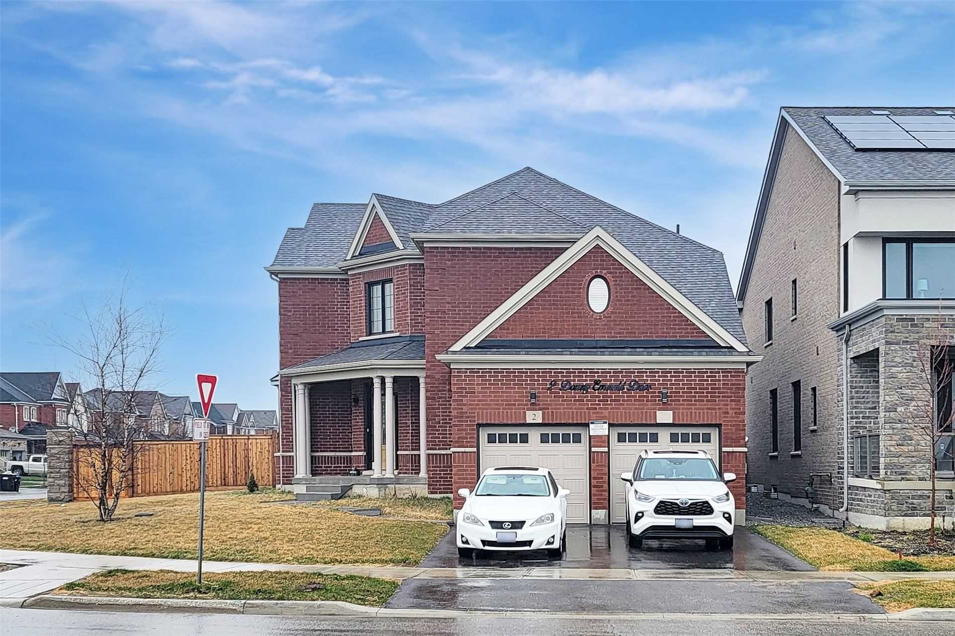 2 Downy Emerald Dr