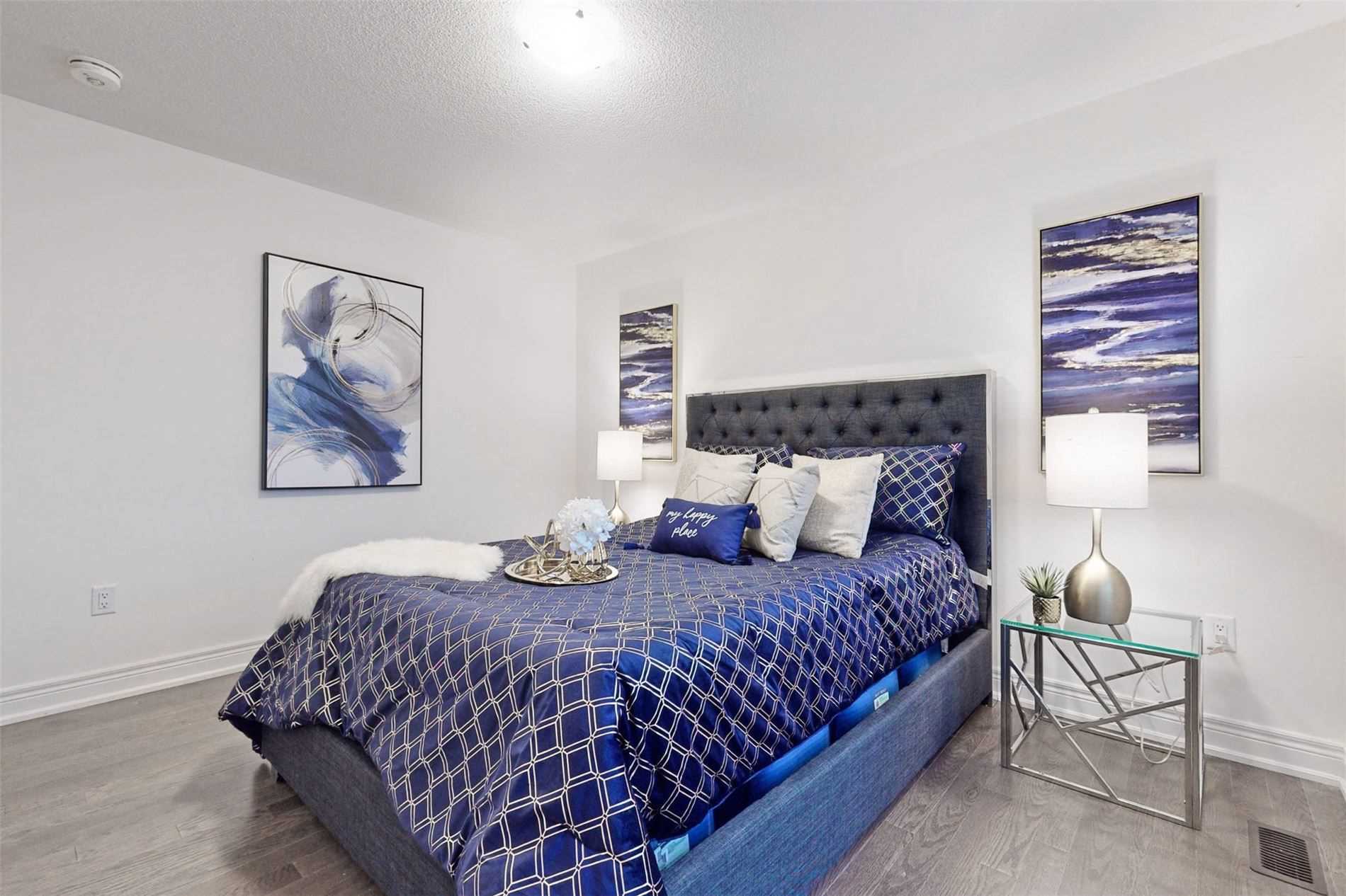 2 Downy Emerald Dr
