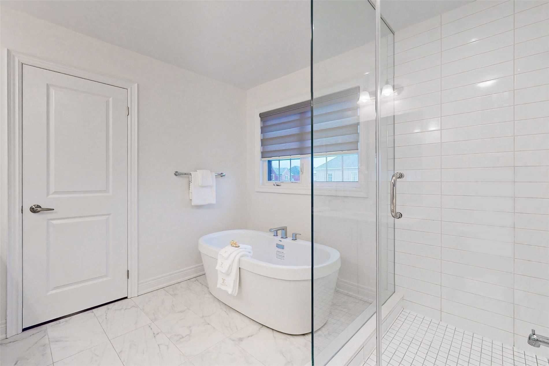 2 Downy Emerald Dr