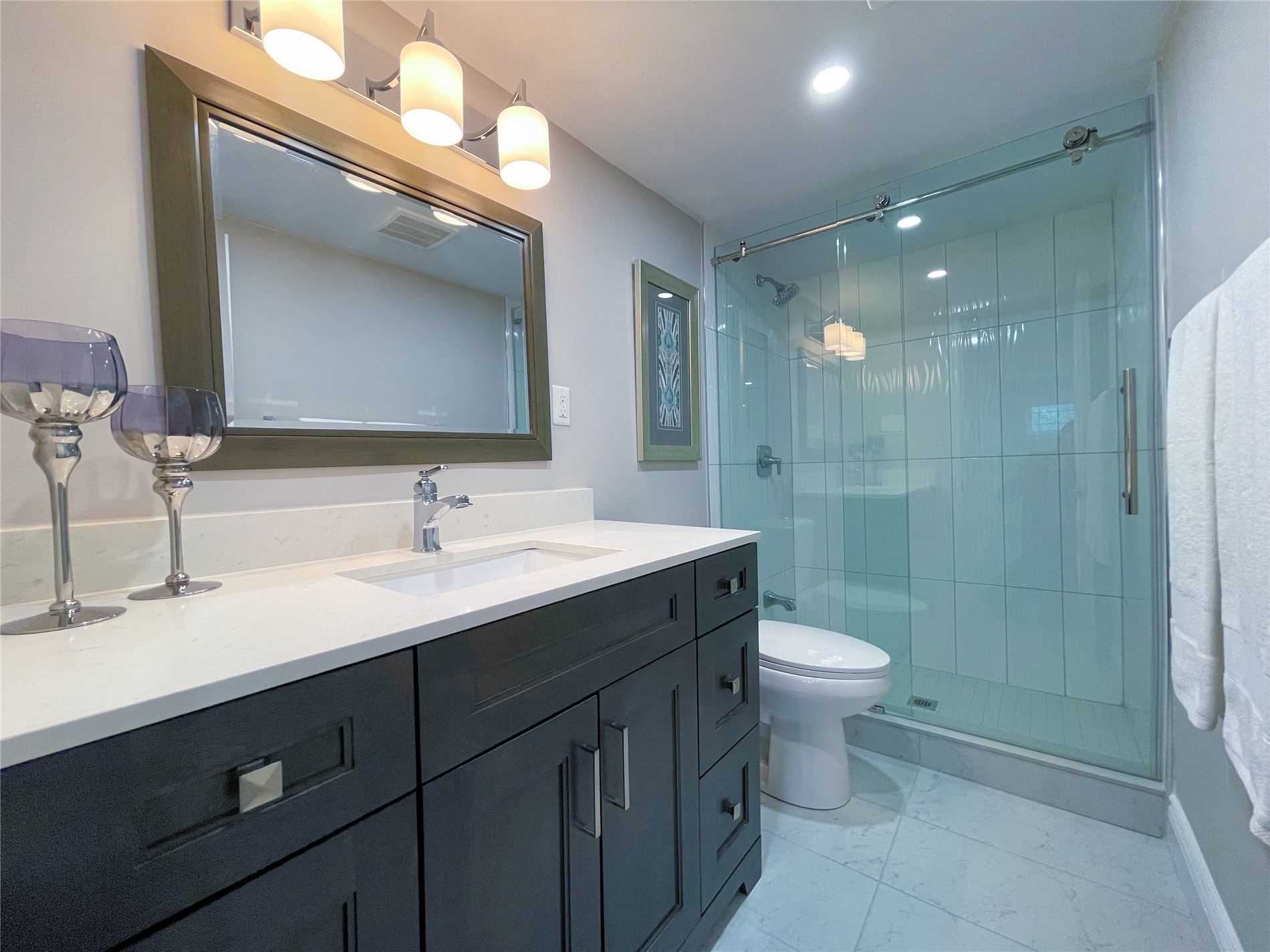 9 Cedar Cres