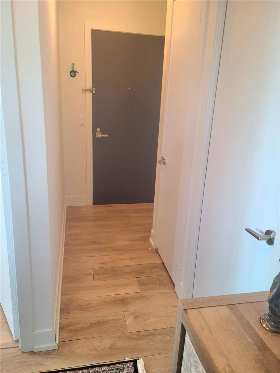 9471 Yonge St, #630