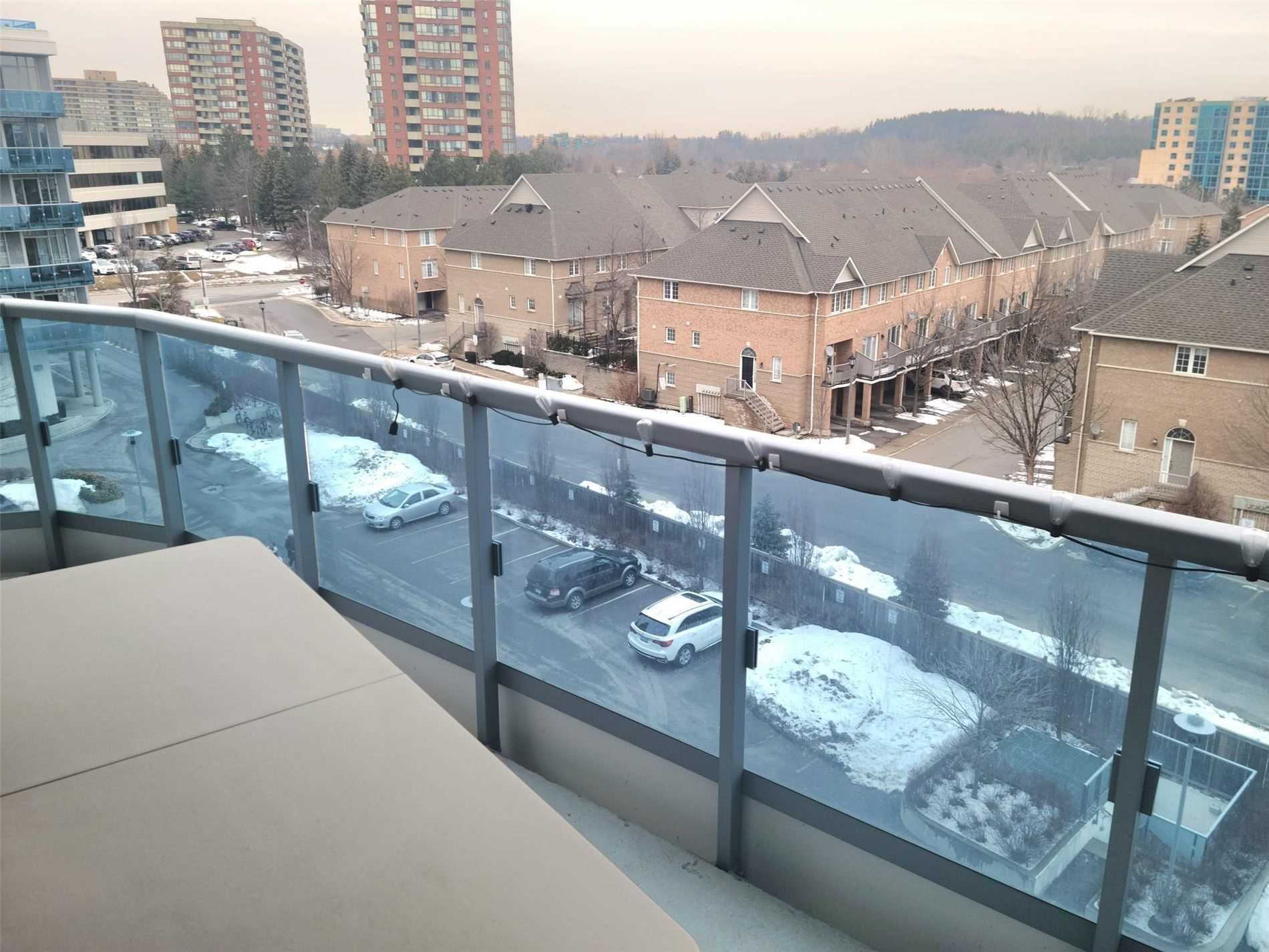 9471 Yonge St, #630