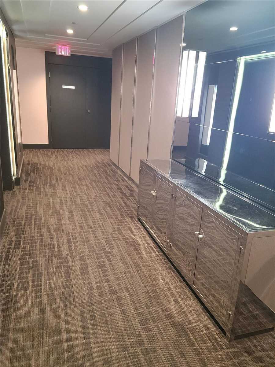 9471 Yonge St, #630