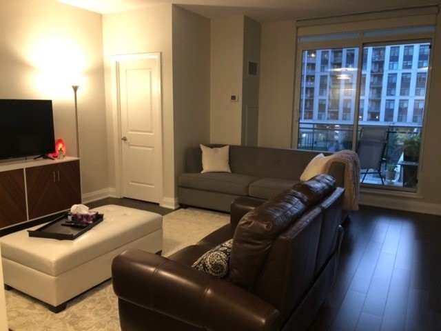 24 Woodstream Blvd, #310