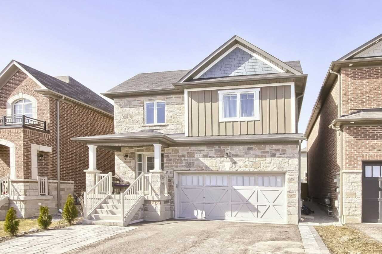 1153 Peelar Cres