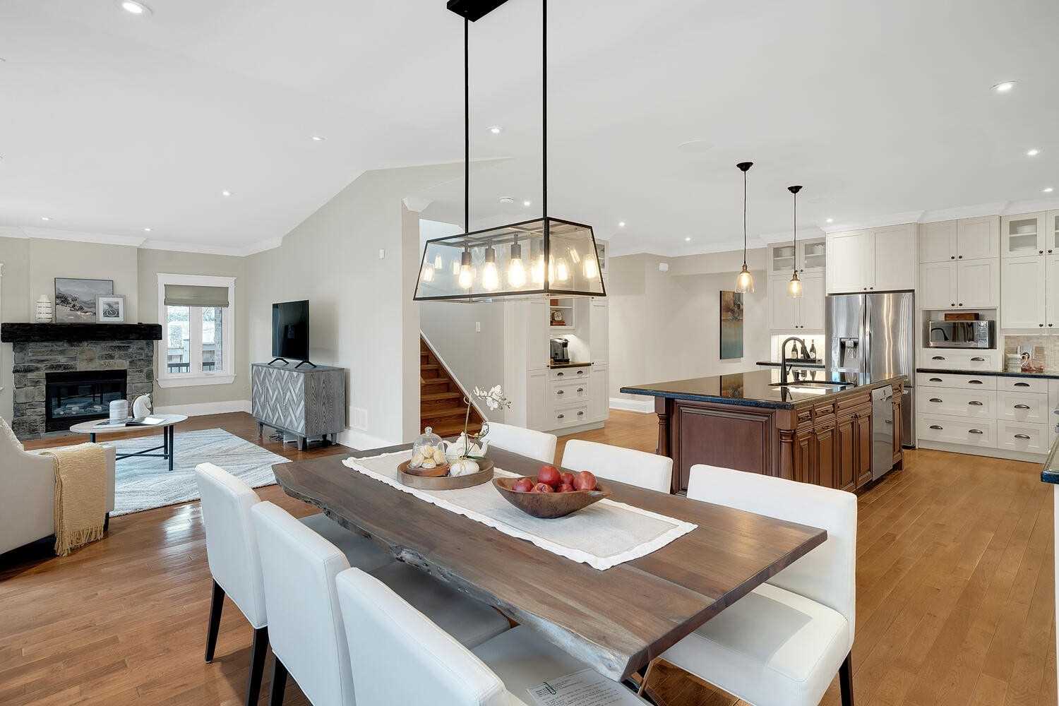 141 Regatta Ave