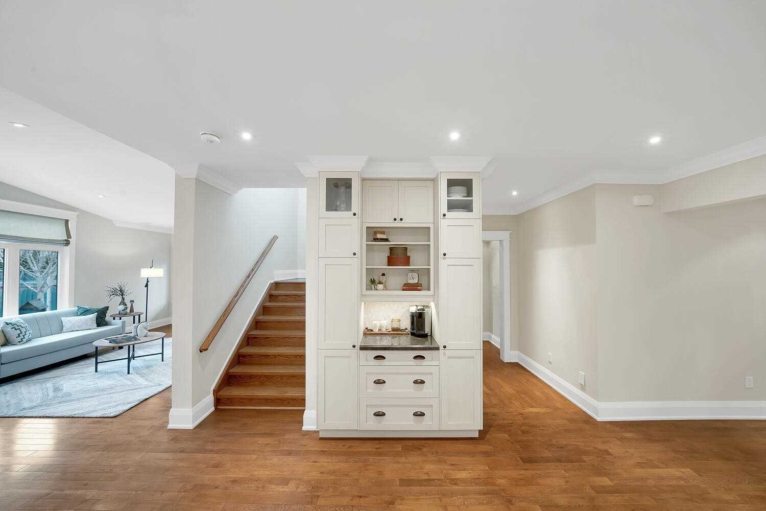 141 Regatta Ave