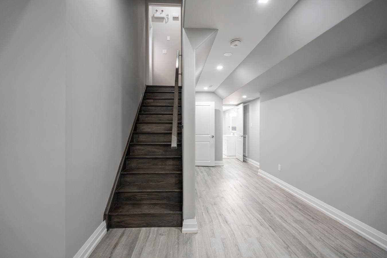 60 Jenkins Ave