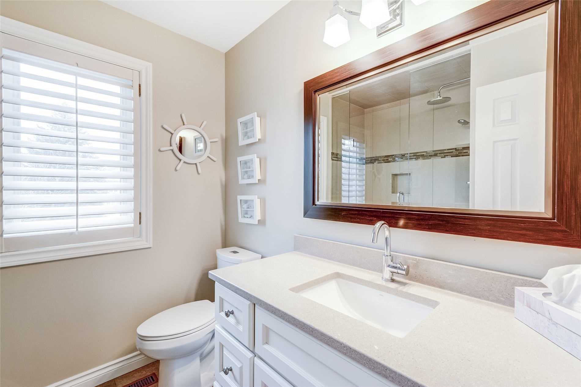 27 Charing Cres
