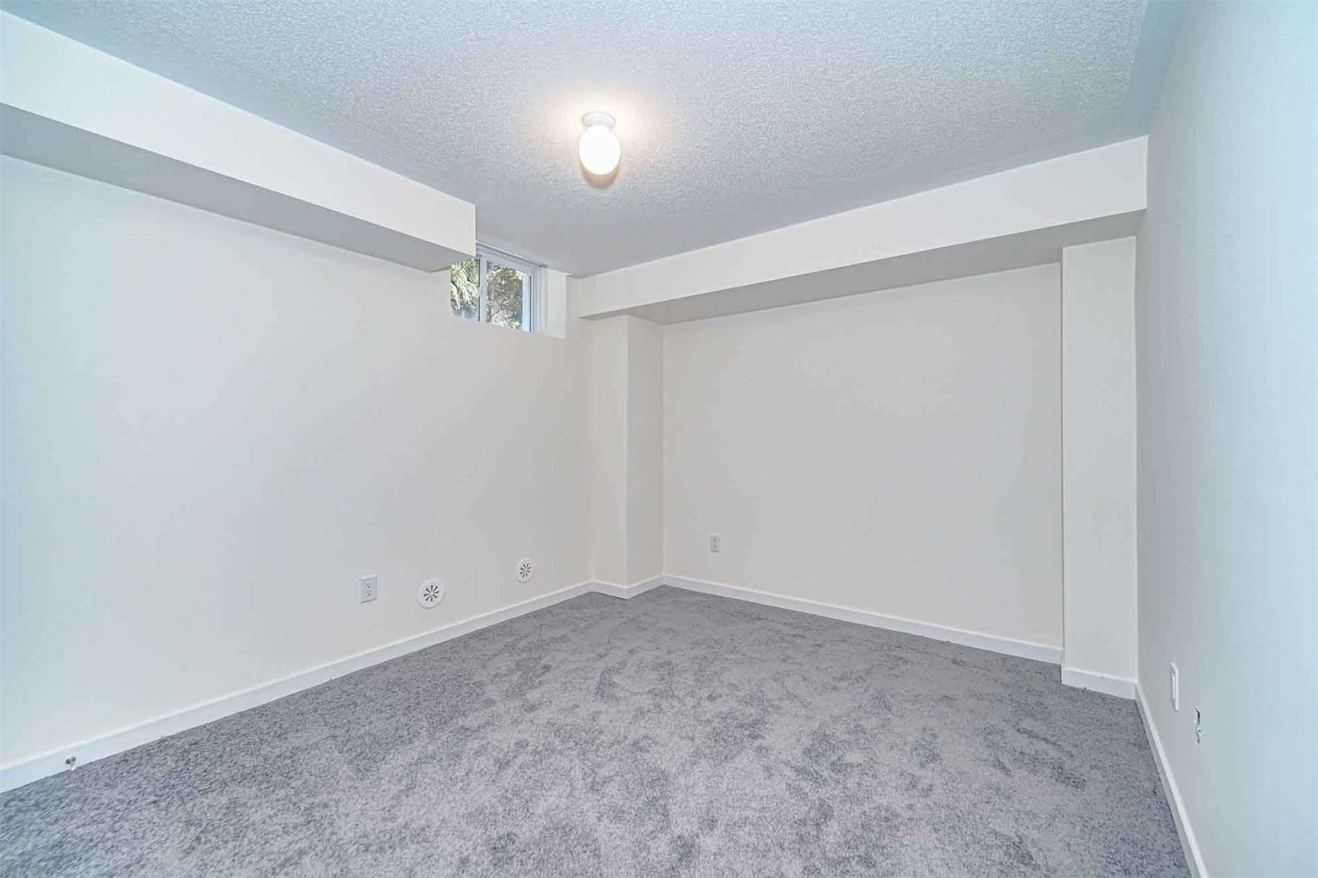 54 Pantheon Lane