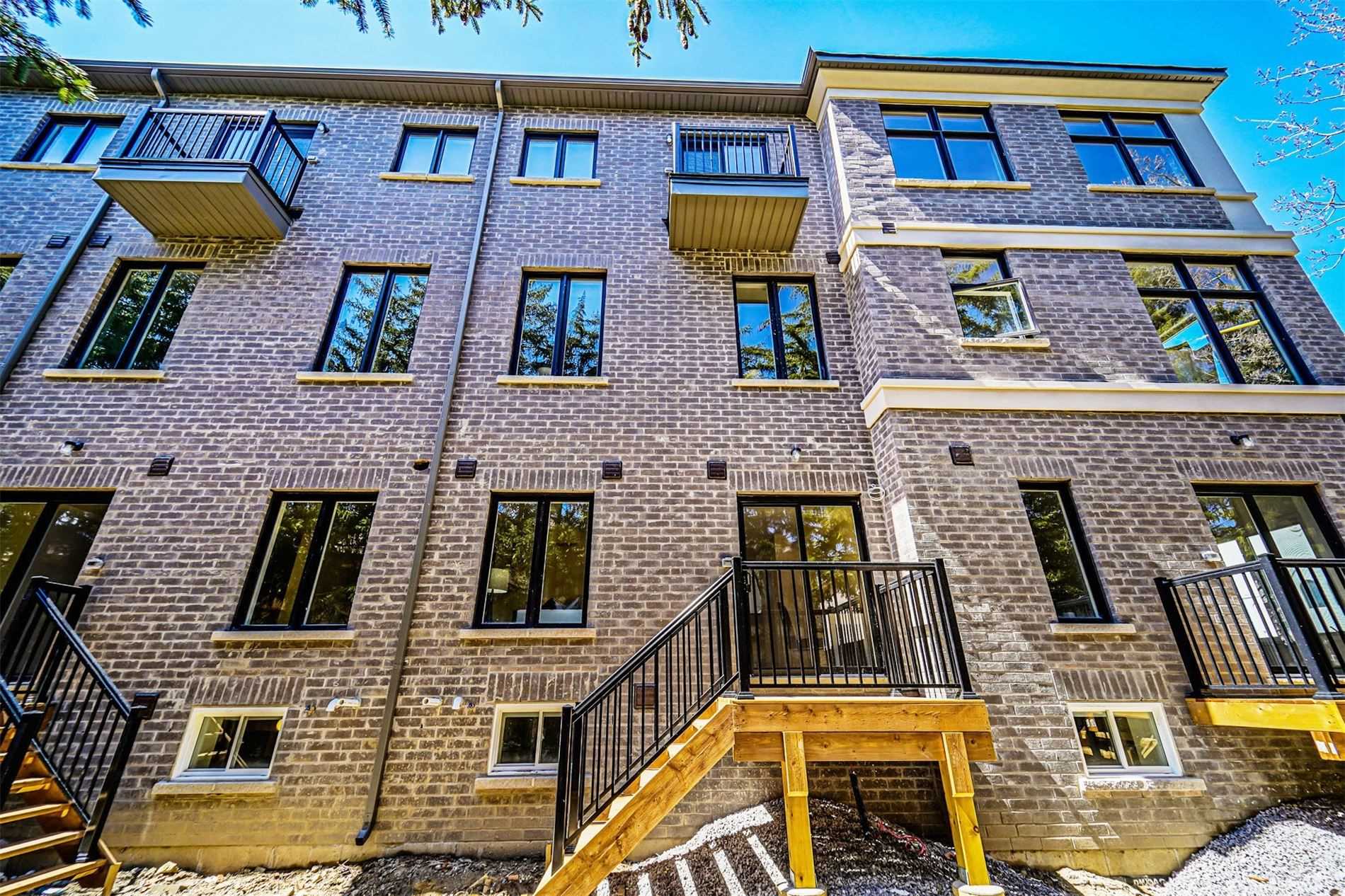 54 Pantheon Lane