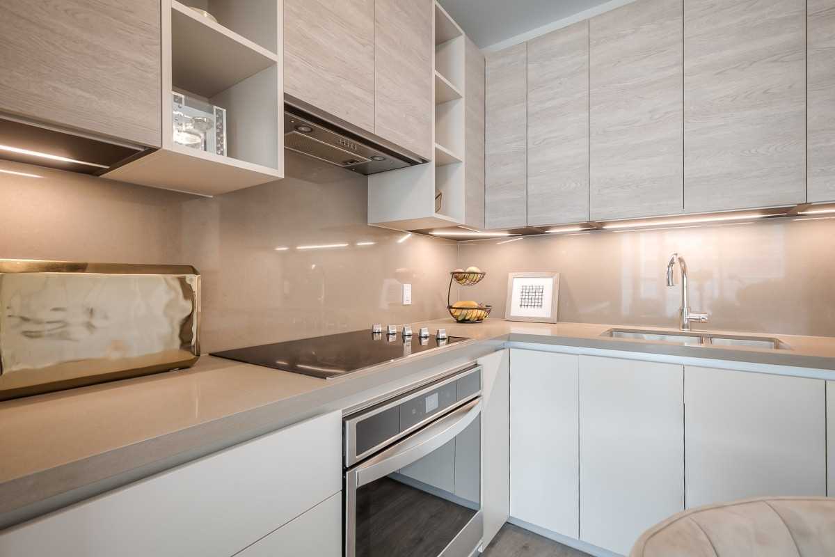 396 Highway 7 E, #608