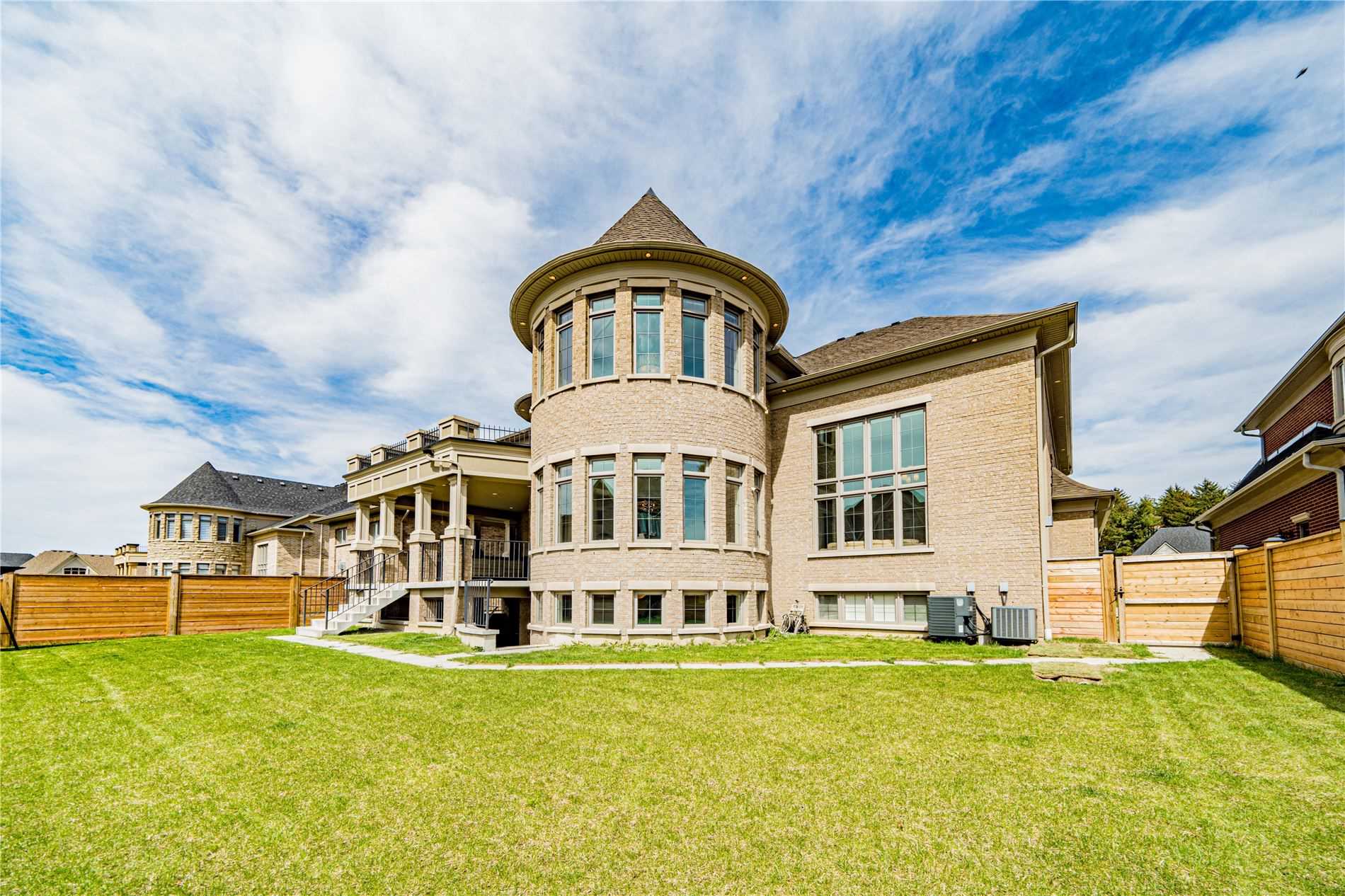 4 Peter Glass Rd